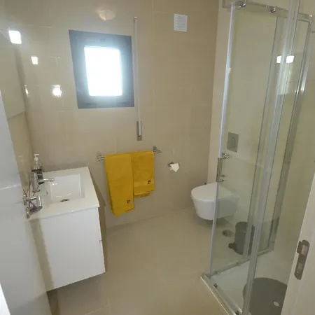 Holiday home Freistehende Mit Beheiztem Pool In Der Naehe Von Straenden Und Der Reizvollen Stadt Sao Martinho Do Porto,